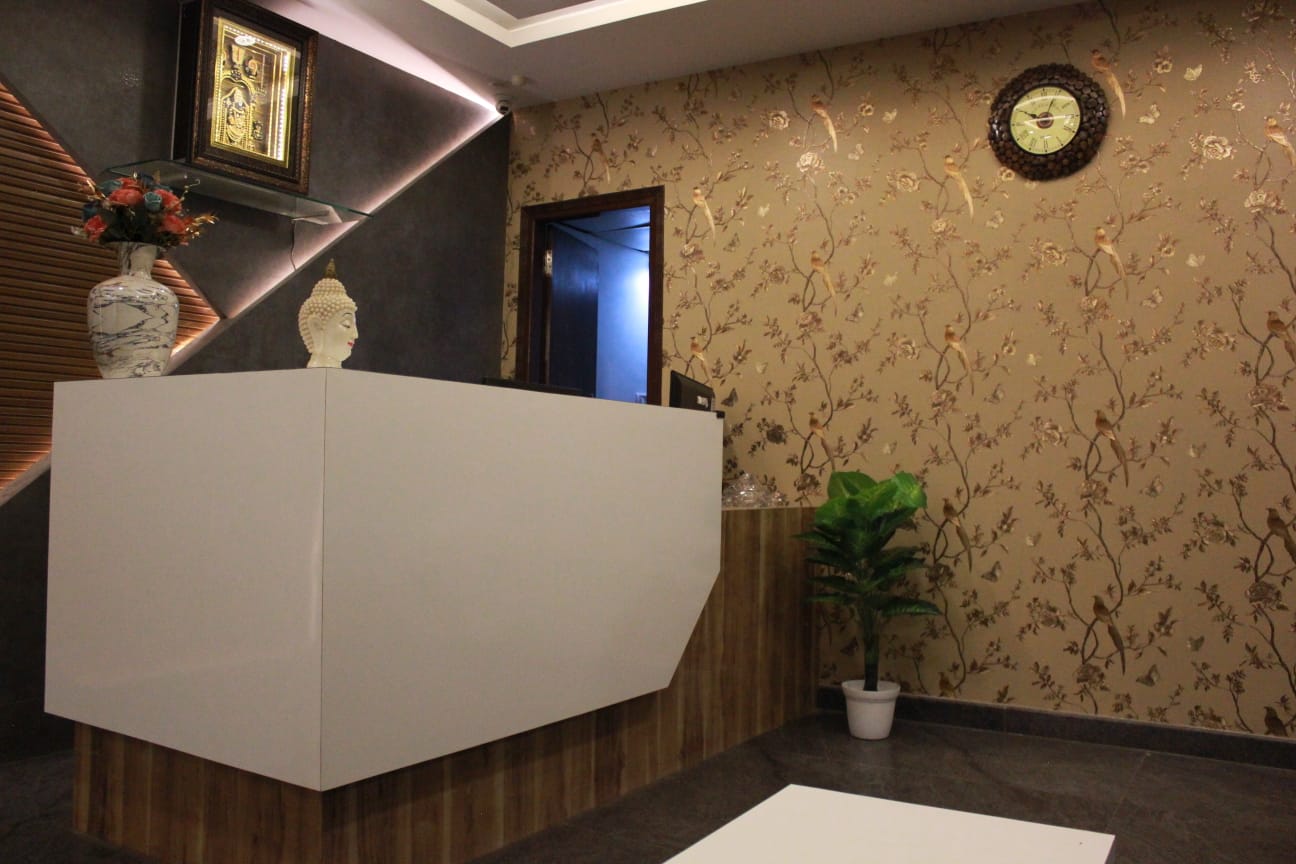 Deluxe Bedroom